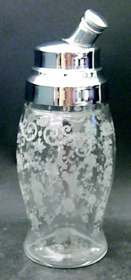 Chantilly Small Cocktail Shaker by Cambridge-1