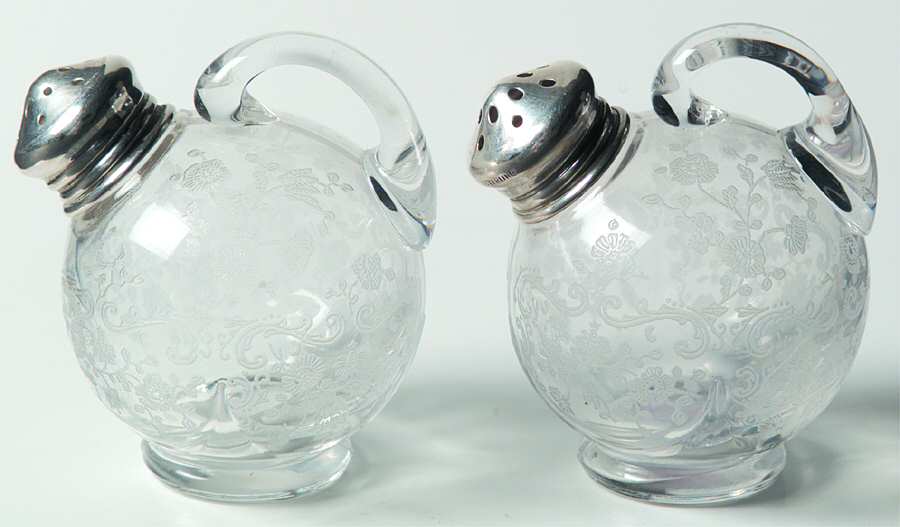 Chantilly Shaker Set & Sterling Lids by Cambridge-1