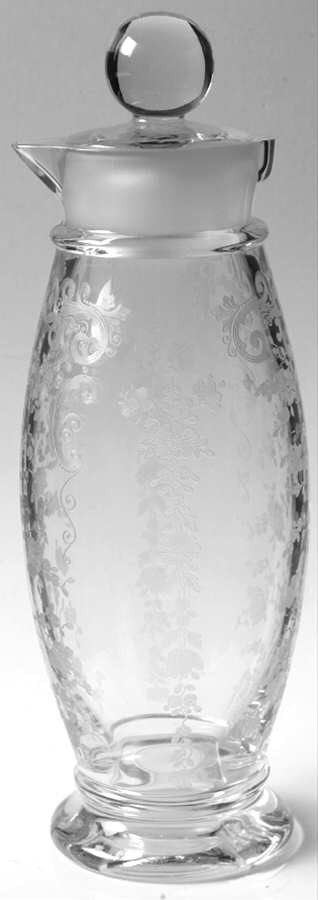 Chantilly 32 Oz Cocktail Shaker with Lid by Cambridge-1