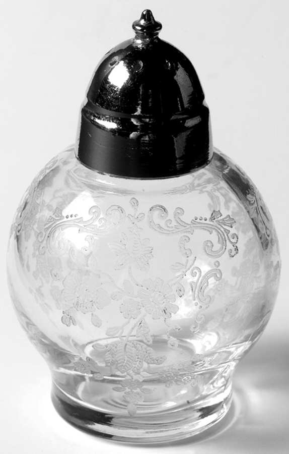 Chantilly Shaker with Metal Lid by Cambridge-1