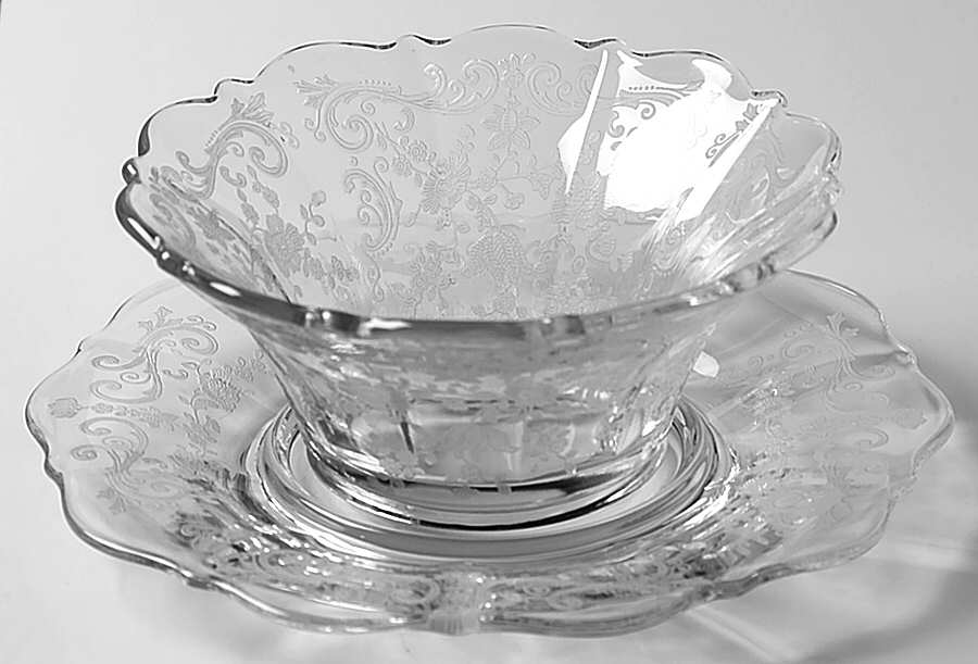 Chantilly Mayonnaise W/Underplate-Shape 3600 by Cambridge-1