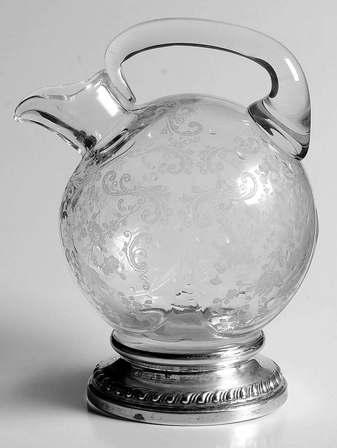 Chantilly Cordial Decanter No Stopper by Cambridge-1