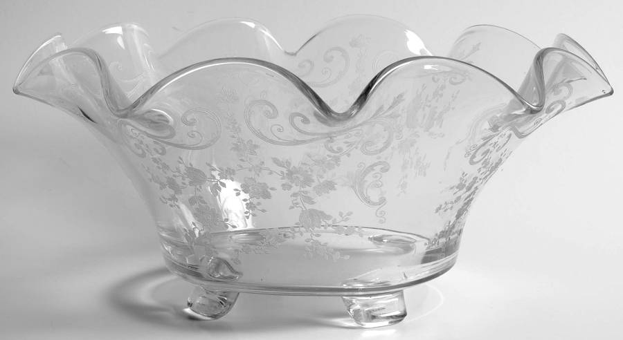Chantilly 4-Toed Round Crimped Bowl by Cambridge-1