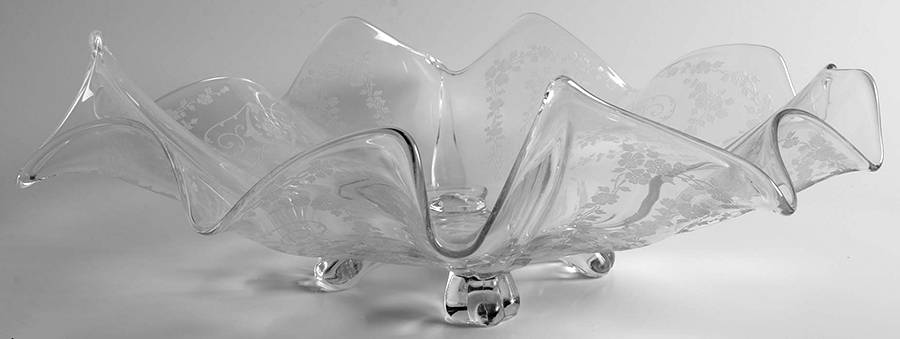 Diane Clear (Stem 3122) 3400 13" 4 Toed Fancy Edge Bowl by Cambridge-1