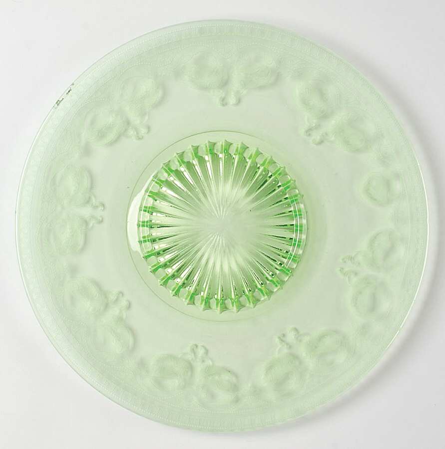 Etch 704 Apple Green (Stem 3060) Cheese & Cracker Plate by Cambridge-1