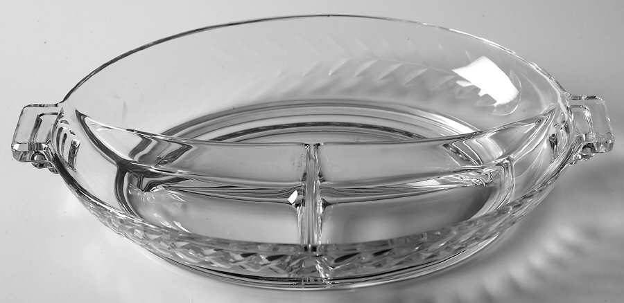 Laurel Wreath Clear (Stem 3700) 9" 3 Part Round Relish by Cambridge-1