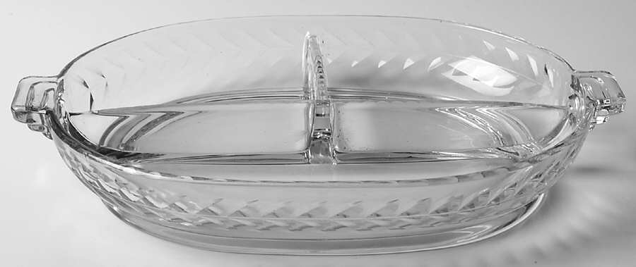 Laurel Wreath Clear (Stem 3700) 11" Oval 3 Part Relish by Cambridge-1