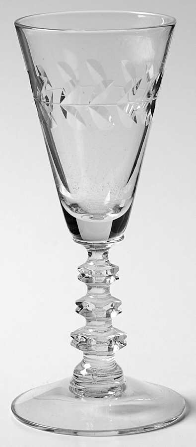 Laurel Wreath Clear (Stem 3139) Wine Glass by Cambridge-1