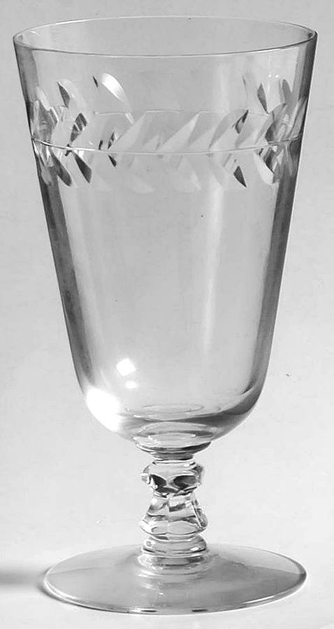 Laurel Wreath Iced Tea by Cambridge-1