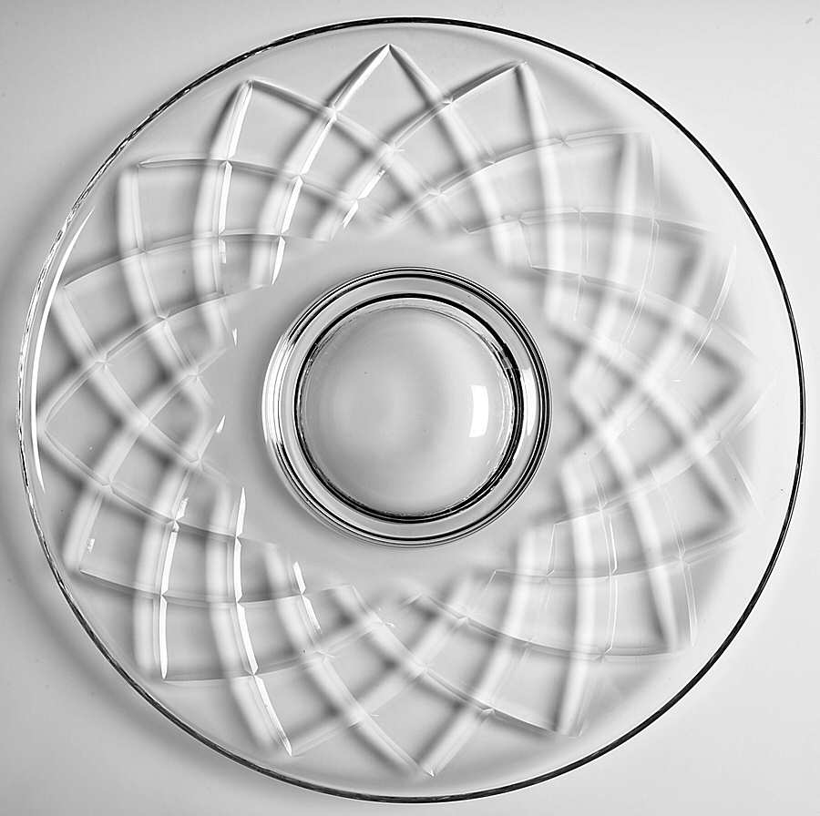 Manor 13" Cabaret Plate by Cambridge-1