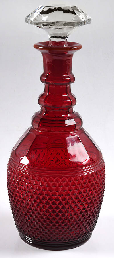 Mt. Vernon Red Decanter & Stopper by Cambridge-1
