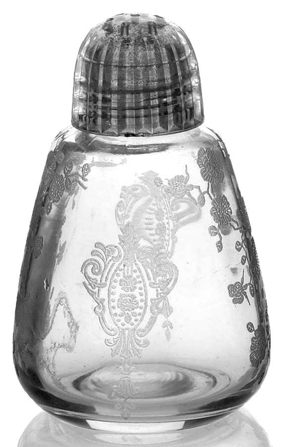Rose Point Clear Shaker with Plastic Lid by Cambridge-1