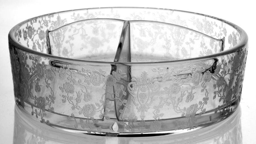 Rose Point Clear 3-Part Candy Box No Lid by Cambridge-1