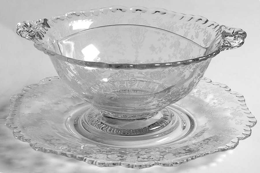 Rose Point Clear Shape 3500 Divided Mayonnaise with Underplate by Cambridge-1