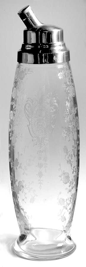 Rose Point Clear 46 Oz Cocktail Shaker with Lid by Cambridge-1