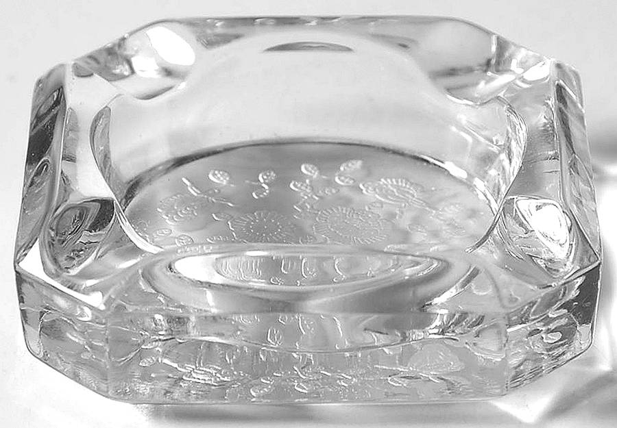 Rose Point Clear Small Square Ashtray by Cambridge-1