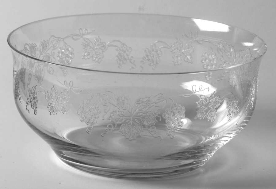 Vintage-Grape-Bacchus Finger Bowl by Cambridge-1