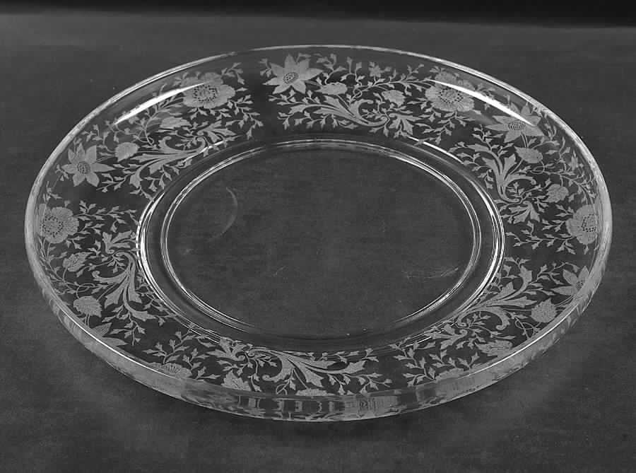 Wildflower Clear Cabaret Plate by Cambridge-1