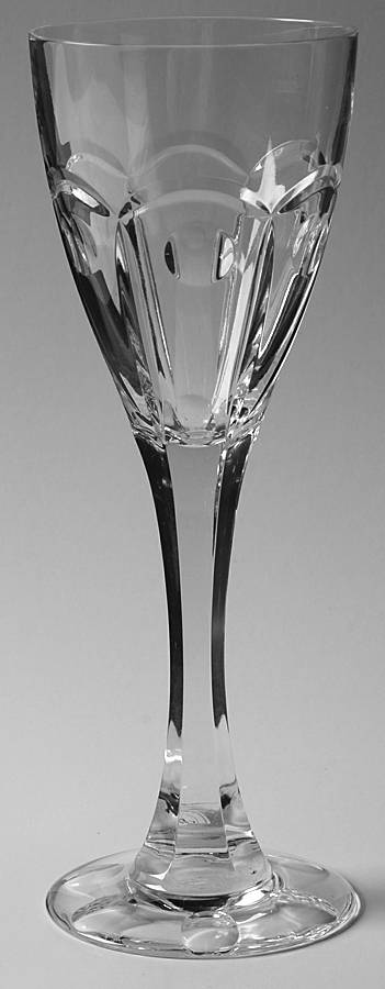 Giselle Wine Glass by Christian Dior-1