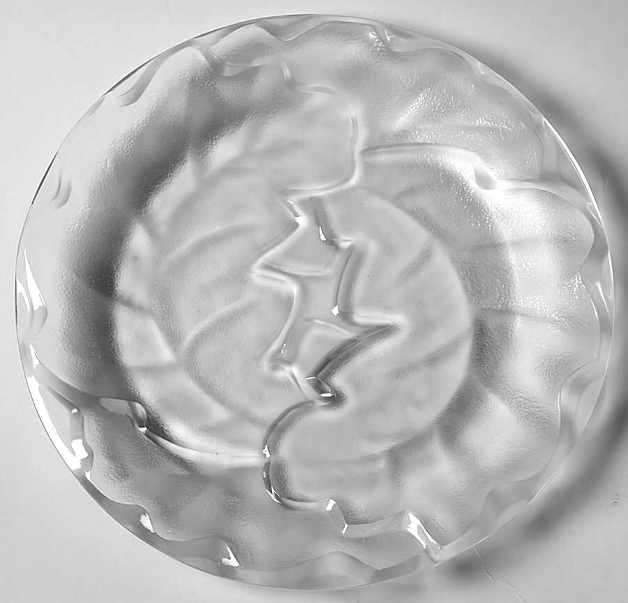 Chene 7" Salad Plate by Lalique-1
