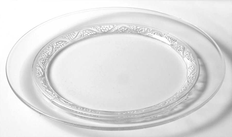 Phalsbourg Luncheon Plate by Lalique-1