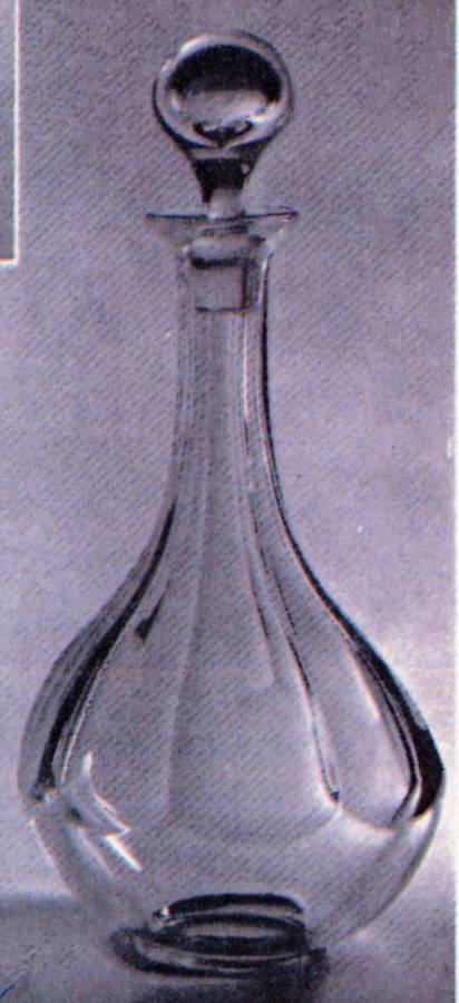 Tuileries (Cut) Decanter & Stopper by Lalique-1