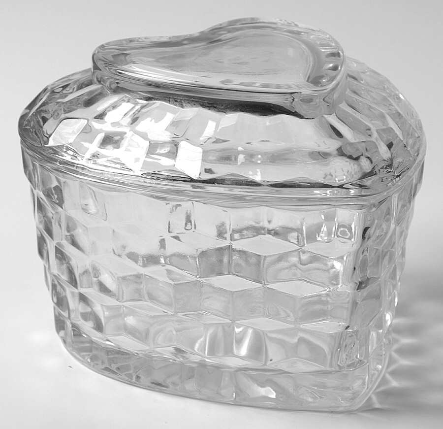 Whitehall Clear Large Heart Box with Lid by Colony-1