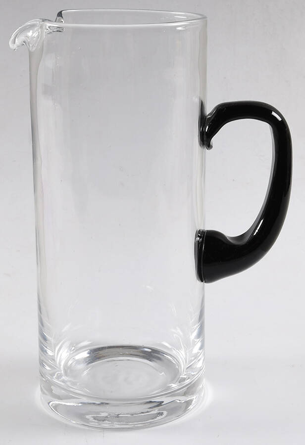 Domino Signature Black 50 Oz Pitcher by Cristal D'Arques - Durand-1