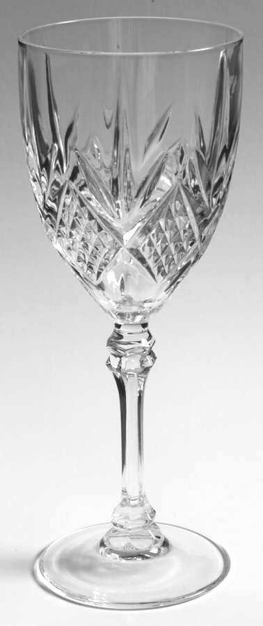 Fontenay Wine Glass by Cristal D'Arques - Durand-1