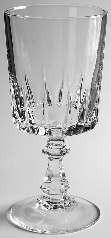 Louvre Wine Glass by Cristal D'Arques - Durand-1