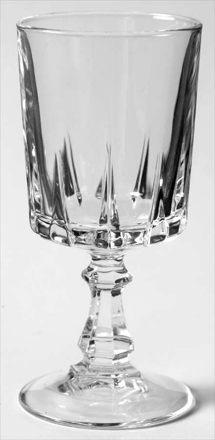 Louvre Cordial Glass by Cristal D'Arques - Durand-1