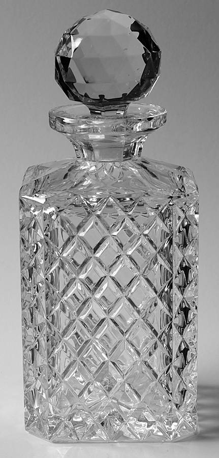 Canterbury Decanter & Stopper by Ceska-1