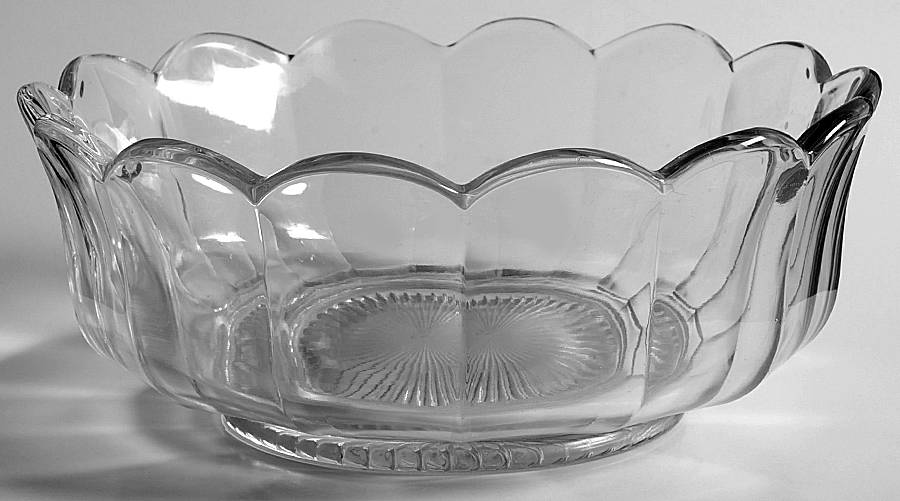 Krystol 8" Round Bowl by Central Glass Works-1