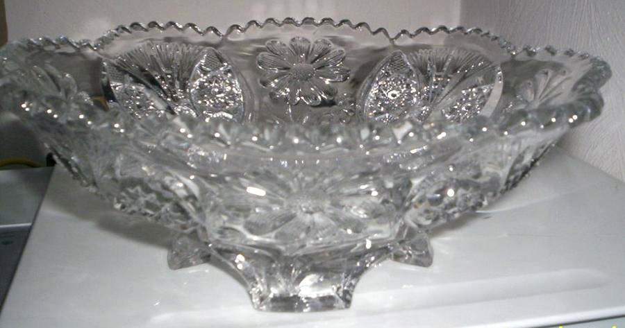 Daisy Clear 4-Toed Footed Bowl by Cambridge-1