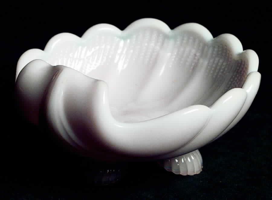 Krystolshell Crown Tuscan Ashtray by Cambridge-1