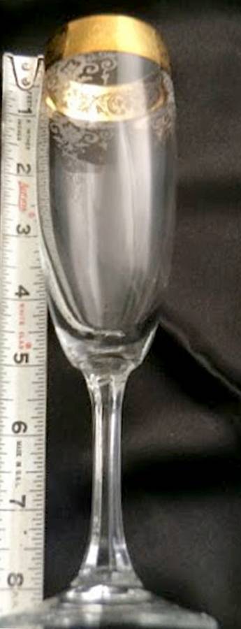 C9N2 Fluted Champagne by Cellini-1