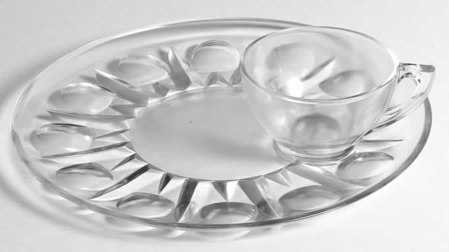 Regency Clear Snack Plate & Cup Set by Colony-1