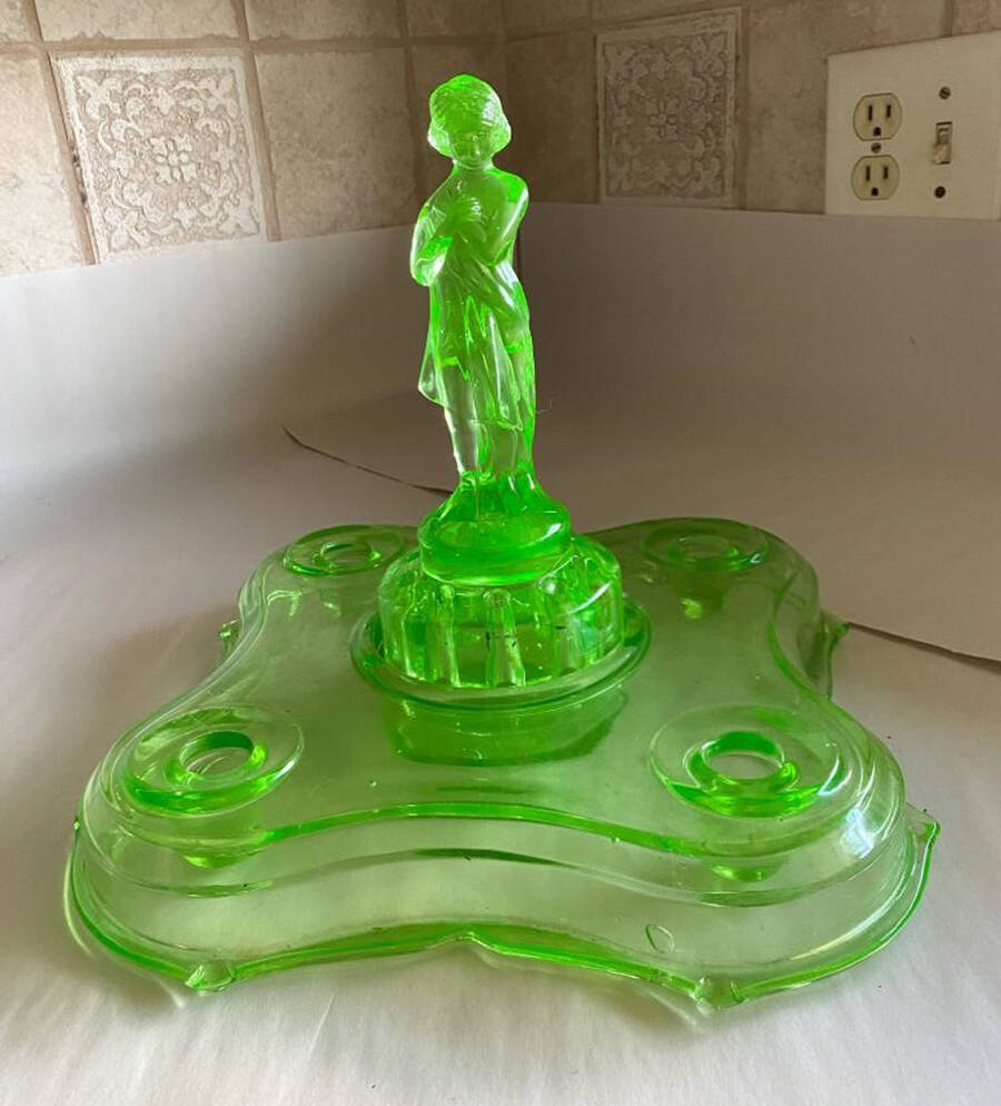Animals & Figurines Green Floral Candleholder Centerpiece by Cambridge-1