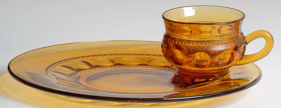 Color Crown Gold (Honey) Snack Plate & Cup Set by Colony-1