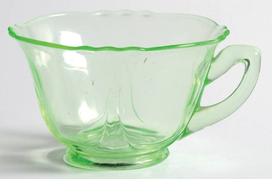 3400 Light Emerald Cup (Shape 3400) by Cambridge-1