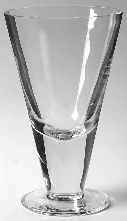 Millbrook Water Goblet by Calvin Klein-1