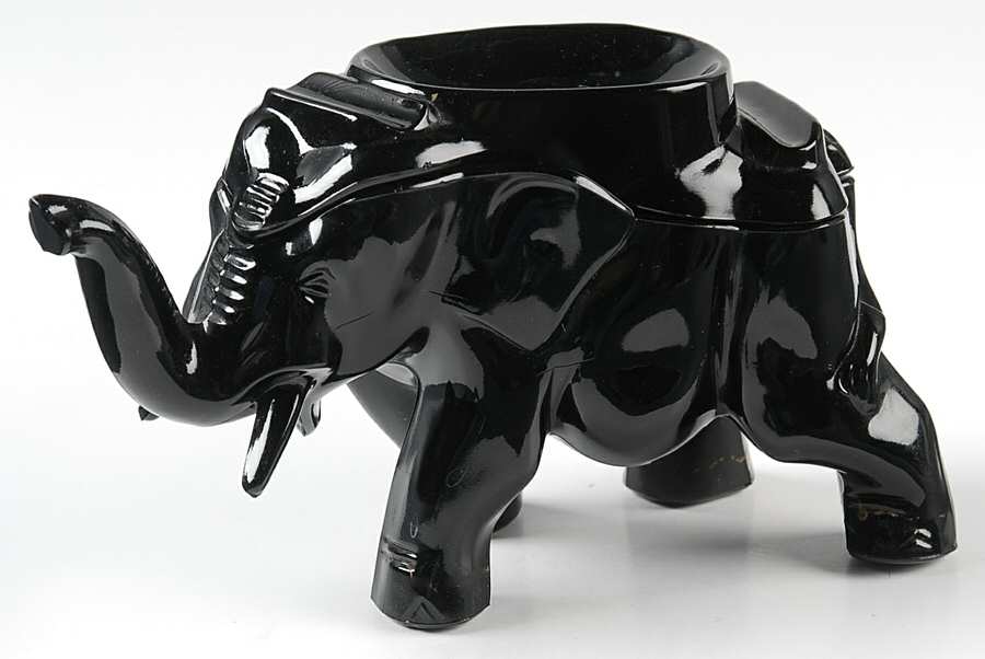 Animals & Figurines Small Elephant with Ashtray by Co-Operative Flint-1