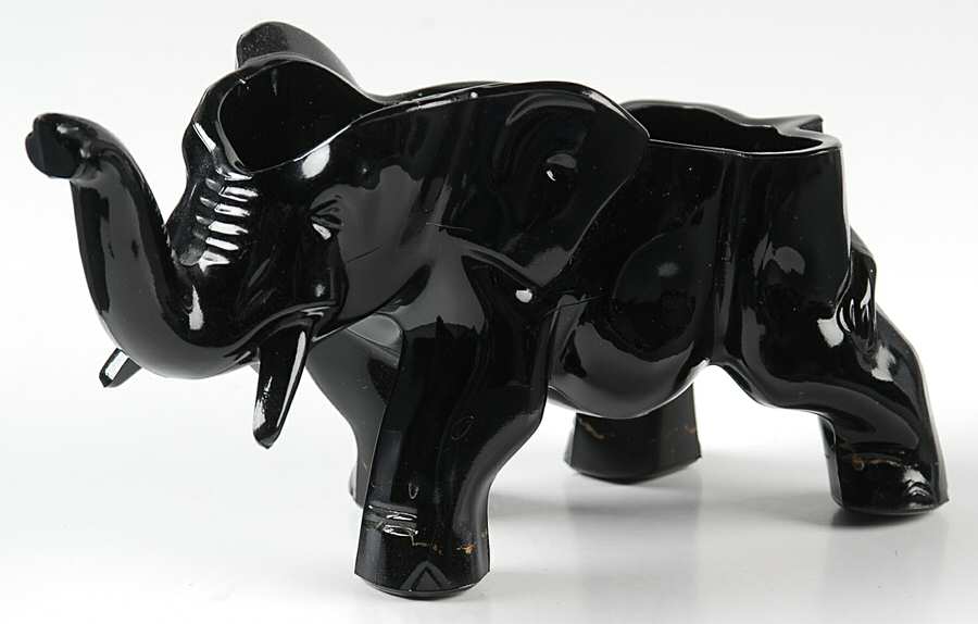 Animals & Figurines Small Elephant, No Ashtray by Co-Operative Flint-1