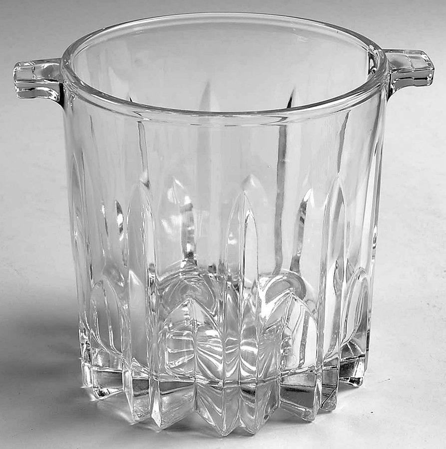 Beekman Place Ice Bucket by Circleware Crystal-1