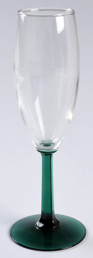 Color Program Emerald Fluted Champagne by Cristal D'Arques - Durand-1