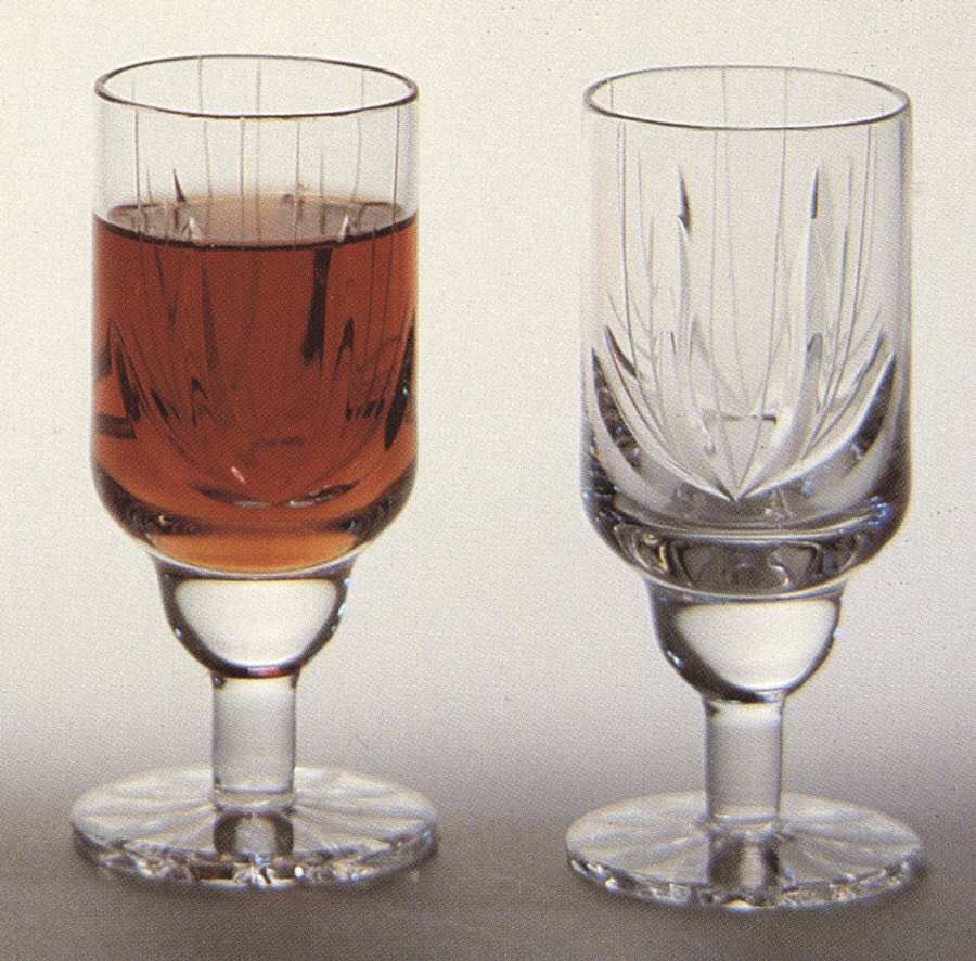 Heather Cordial Glass by Cazlor Crystal-1