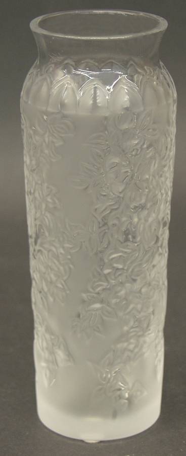 Bougainviller 7" Flower Vase by Lalique-1