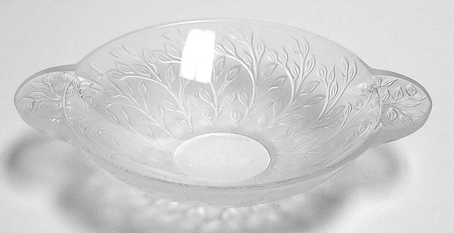 Honeysuckle (Chevrefeuille) Handled Tray by Lalique-1