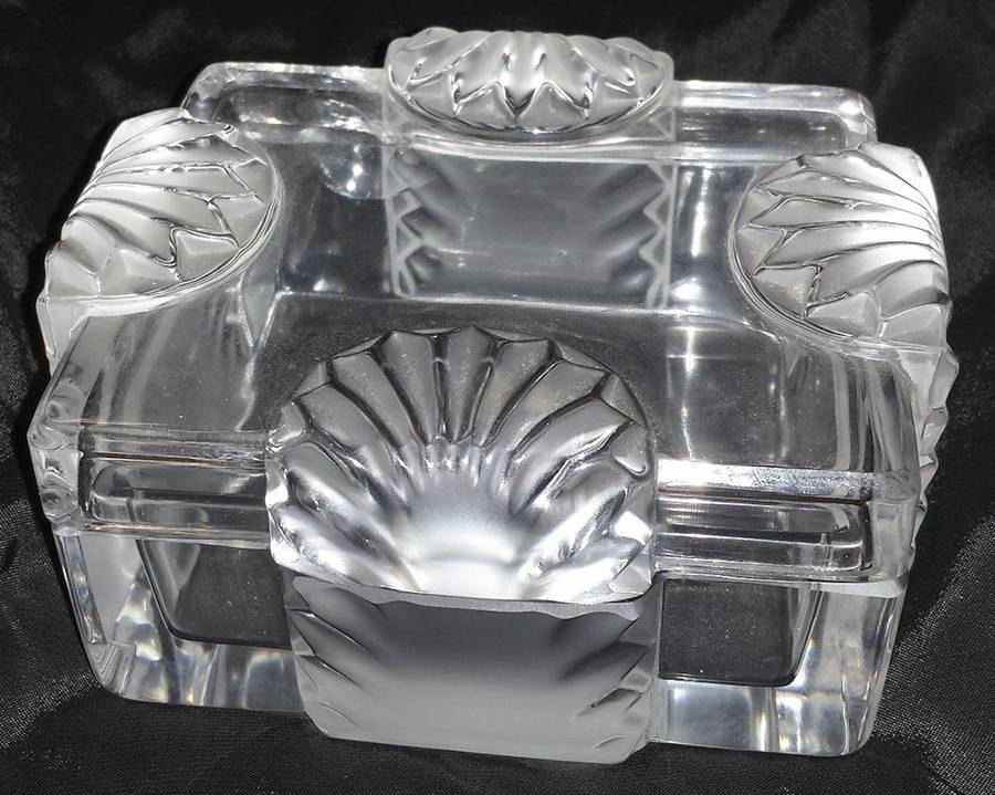 Smoking Accessories Cigarette Box & Lid by Lalique-1