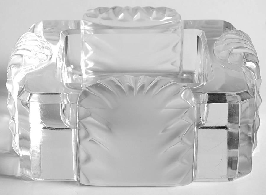 Smoking Accessories Cigarette Box No Lid by Lalique-1